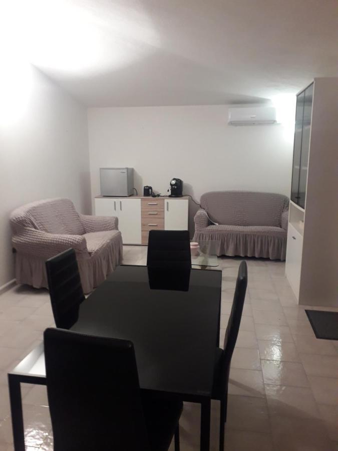 B&B Nuraghes Olbia Exterior foto